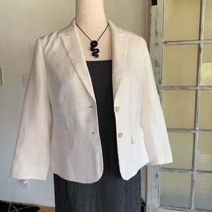 Linen blazer with sheer back